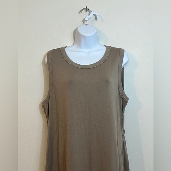 Beyond Yoga Out of Town Casual Dress Size XL Tan Birch Beige Comfort Athleisure - Picture 4 of 6